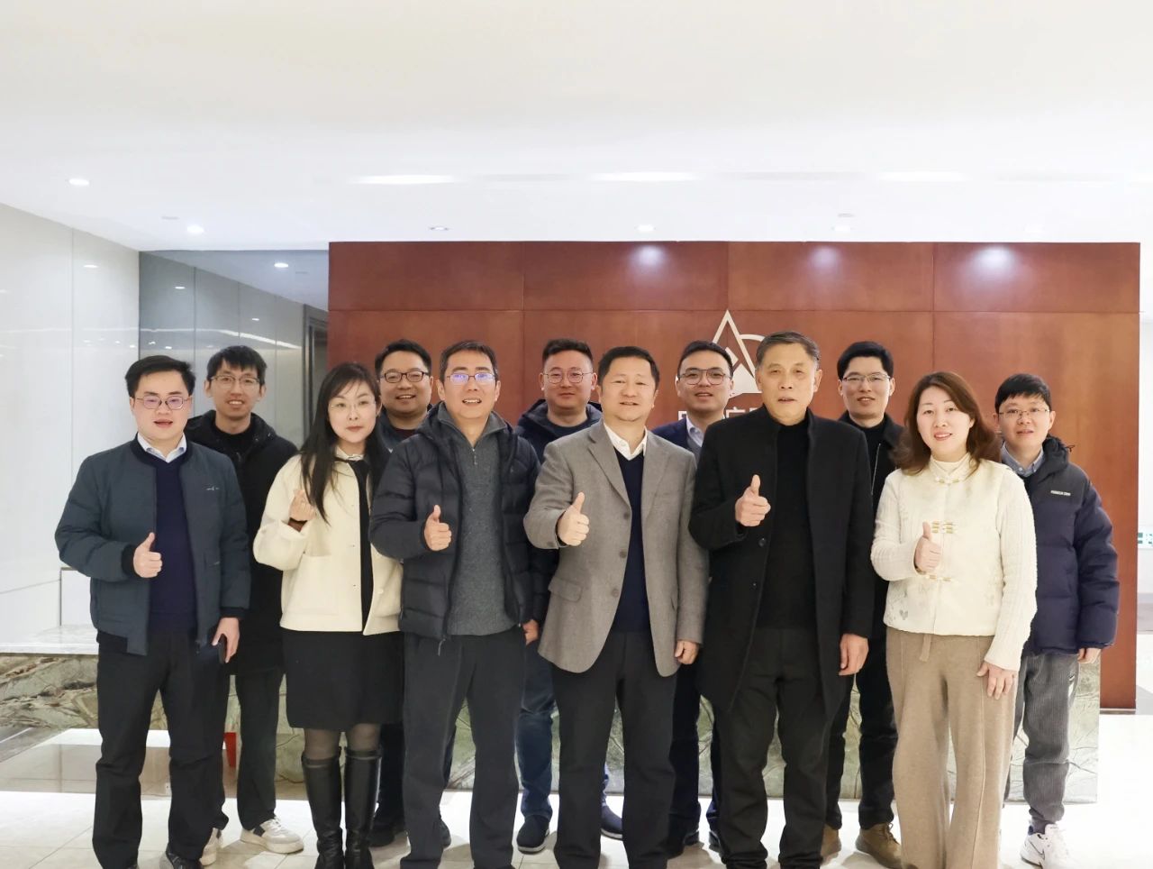 1739323748347694LsU5.jpg 5fa684318002f844e3e72afb47a3abb4.jpg